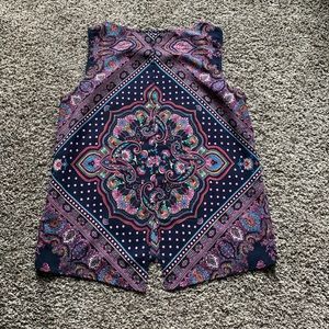 Used worn once sleeveless blouse